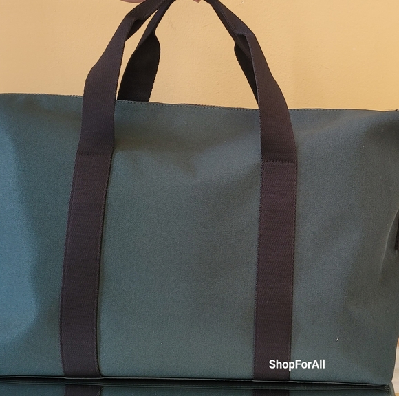 Coach - Picture 9 of 10